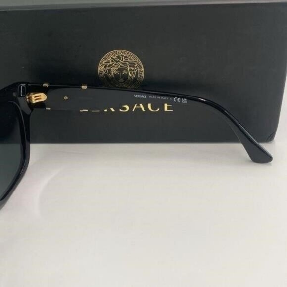 New Authentic Versace VE4457 is a Full Rim frame for Men Sunglass - Picture 3 of 13